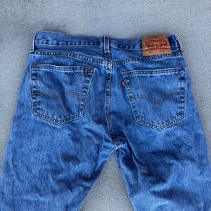 Levi's 501 Men 33x32 Jeans Medium Wash Button Fly Straight Leg 100% Cotton